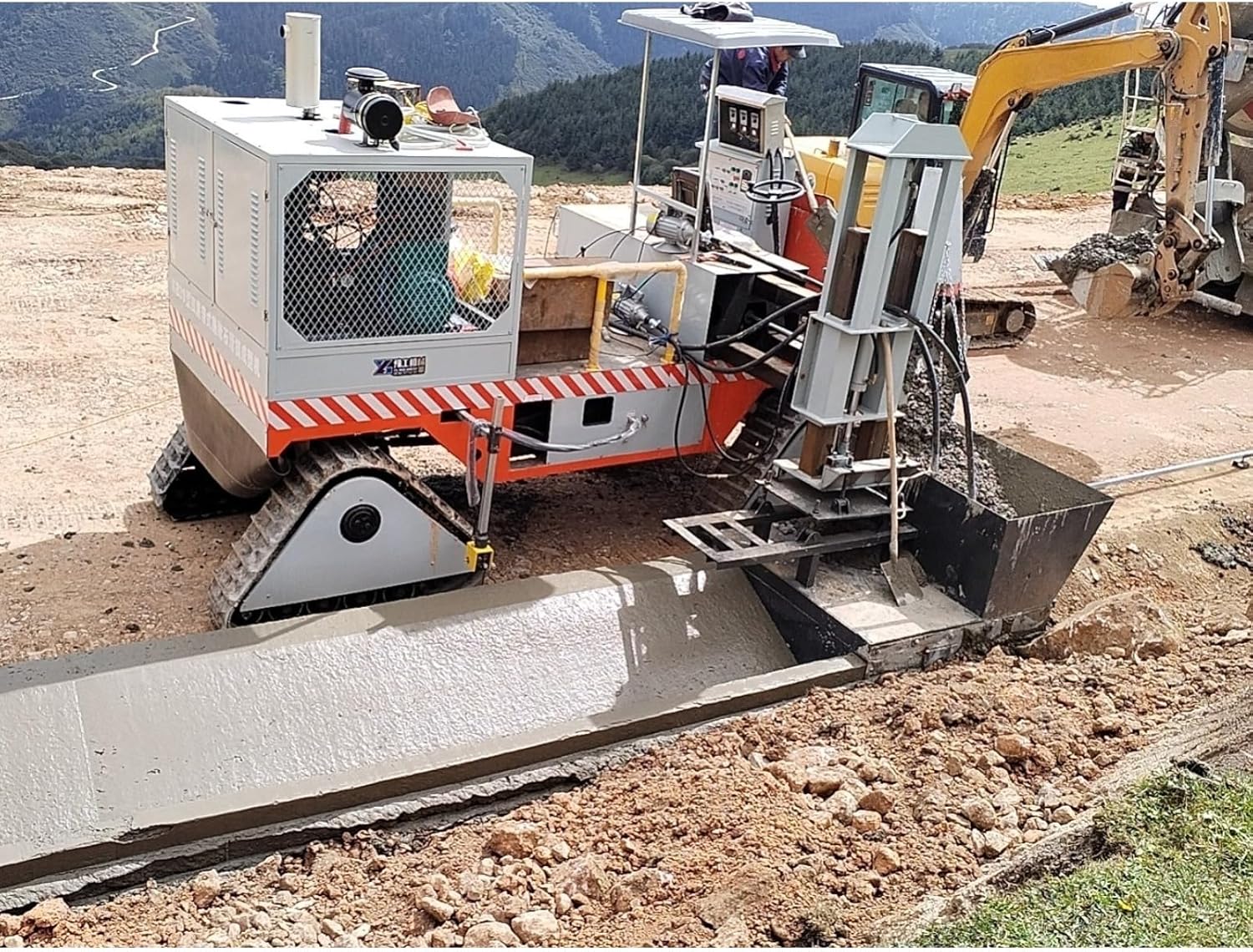 concrete curb slipform paver,should I buy a concrete curb slipform paver,concrete curb slipform paver vs hand forming,concrete curb slipform paver pros cons,best concrete curb machine for paving projects performance testing and real-world results
