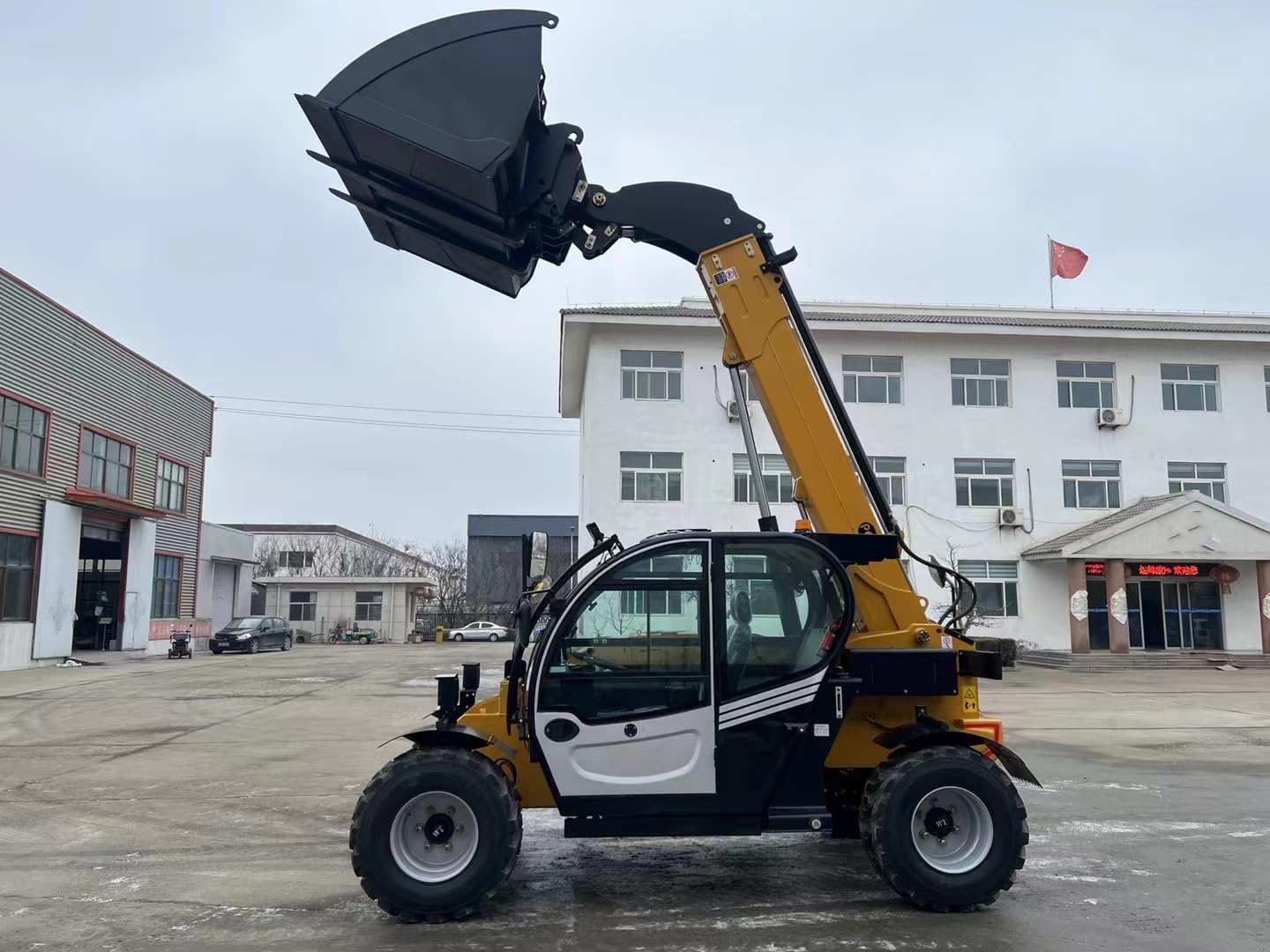 Step-by-step guide for telescopic telehandler lift truck worth buying,should I buy telescopic telehandler,telescopic telehandler vs alternatives,telescopic telehandler pros cons,telescopic telehandler worth buying,best telescopic material handler - complete tutorial
